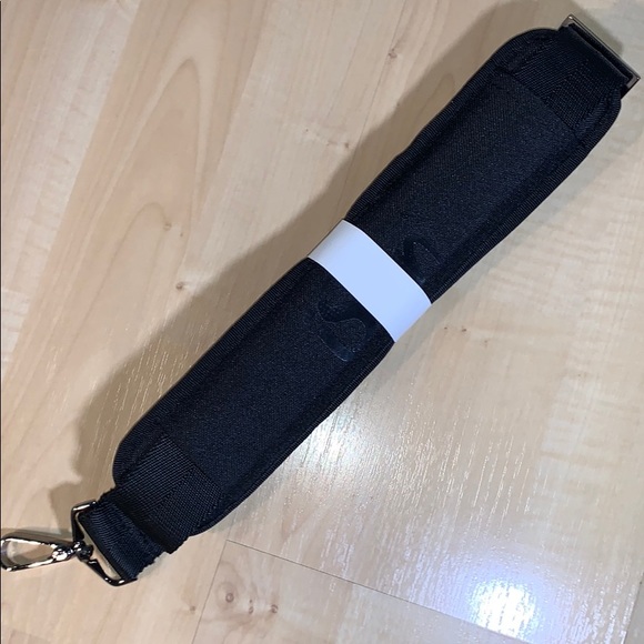 iSKIN HAPPY FRIENDS Silo Slim padded laptop bag - Picture 9 of 11